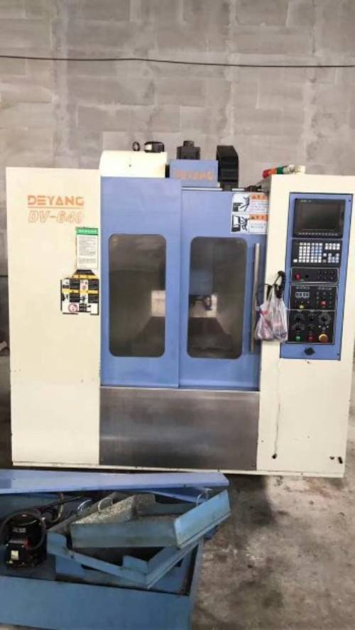 出售2012年台湾德扬640加工中心