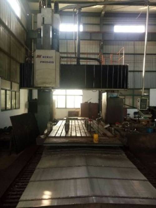 出售2012年纽威2040龙门加工中心