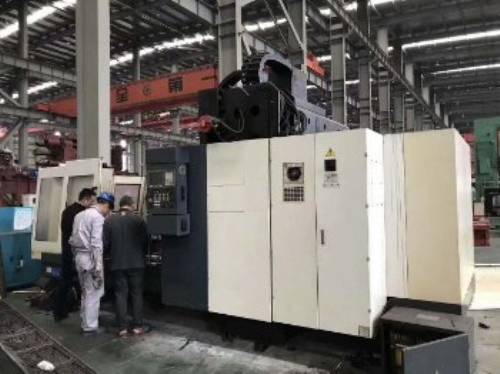 出售2012年两台海天1500G龙门